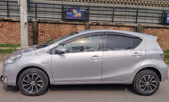 Buy Used 2013 Toyota Aqua in Dhaka, Dhaka Buy Used 2013 Toyota Aqua in Dhaka, Dhaka