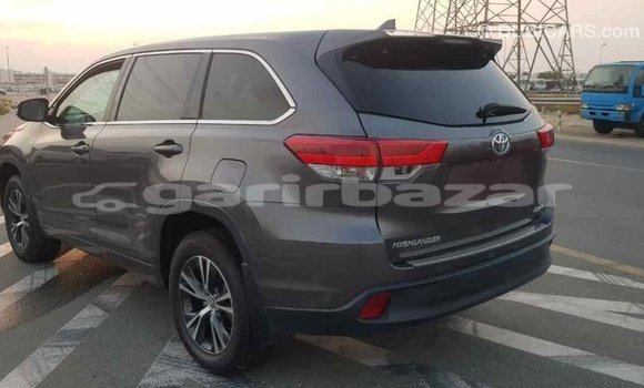 Buy Import 2018 Toyota Highlander in Import - Dubai, Bandarban Buy Import 2018 Toyota Highlander in Import - Dubai, Bandarban