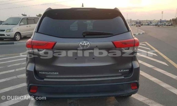 Buy Import 2018 Toyota Highlander in Import - Dubai, Bandarban Buy Import 2018 Toyota Highlander in Import - Dubai, Bandarban