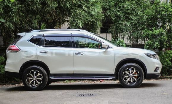 Buy Used 2014 Nissan Xterra in Dhaka, Dhaka Buy Used 2014 Nissan Xterra in Dhaka, Dhaka