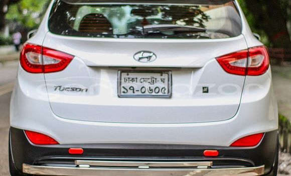 Buy Used 2015 Hyundai Tucson in Dhaka, Dhaka Buy Used 2015 Hyundai Tucson in Dhaka, Dhaka