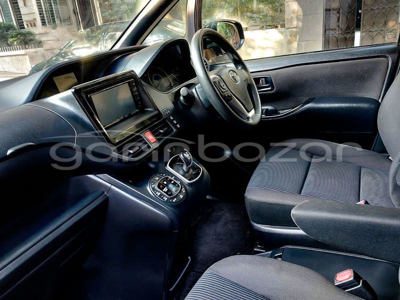 Big with watermark toyota voxy khulna bagerhat 11432