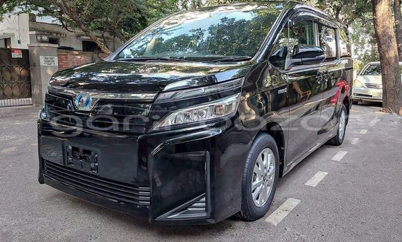 Buy Used 2021 Toyota Voxy in Bagerhat, Khulna Buy Used 2021 Toyota Voxy in Bagerhat, Khulna