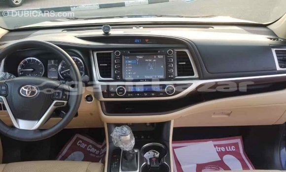 Buy Import 2015 Toyota Highlander in Import - Dubai, Bandarban Buy Import 2015 Toyota Highlander in Import - Dubai, Bandarban