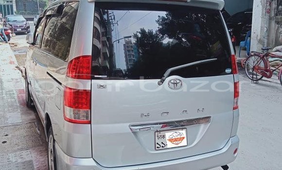 Buy Used 2020 Toyota Noah in Badarganj, Rangpur Buy Used 2020 Toyota Noah in Badarganj, Rangpur