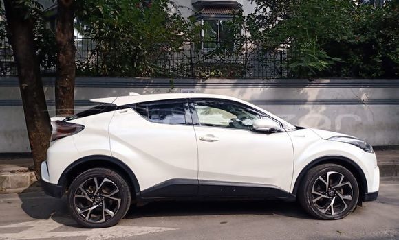 Buy Used 2021 Toyota C-hr in Bagerhat, Khulna Buy Used 2021 Toyota C-hr in Bagerhat, Khulna