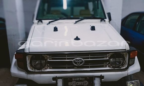 Buy Used 2022 Toyota Land Cruiser in Badarganj, Rangpur Buy Used 2022 Toyota Land Cruiser in Badarganj, Rangpur