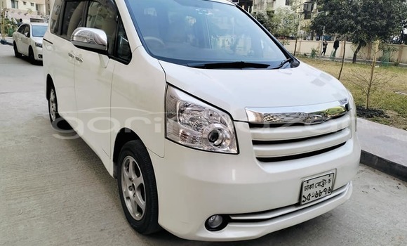 Buy Used 2021 Toyota Noah in Badarganj, Rangpur Buy Used 2021 Toyota Noah in Badarganj, Rangpur