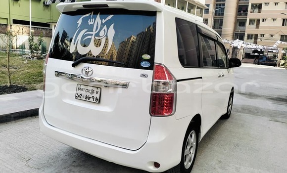 Buy Used 2021 Toyota Noah in Badarganj, Rangpur Buy Used 2021 Toyota Noah in Badarganj, Rangpur