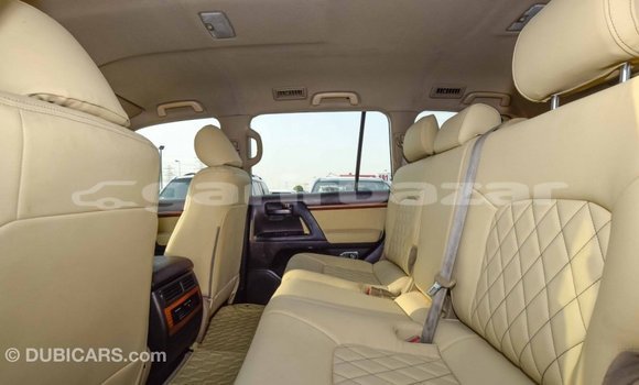 Buy Import 2011 Toyota Land Cruiser in Import - Dubai, Bandarban Buy Import 2011 Toyota Land Cruiser in Import - Dubai, Bandarban