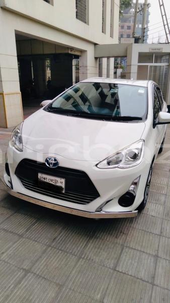 Big with watermark toyota aqua dhaka dhaka 11493