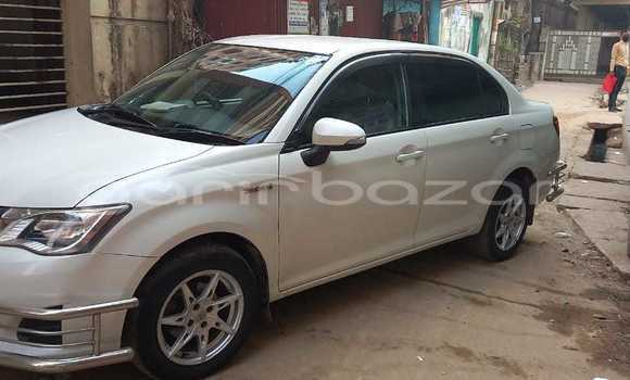 কেনা ব্যবহৃত Toyota Axio Hybrid Pearl গাড়ী মধ্যে চট্টগ্রাম মধ্যে Chittagong কেনা ব্যবহৃত Toyota Axio Hybrid Pearl গাড়ী মধ্যে চট্টগ্রাম মধ্যে Chittagong