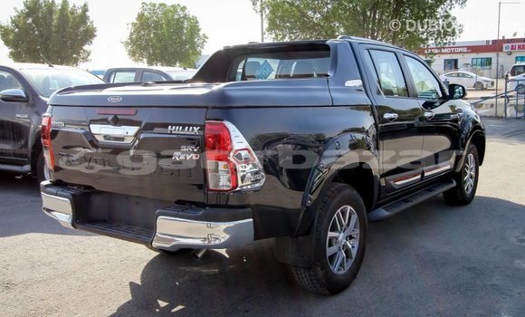 কেনা আমদানি Toyota Hilux Black গাড়ী মধ্যে ইম্পোর্ট - দুবাই মধ্যে Bandarban কেনা আমদানি Toyota Hilux Black গাড়ী মধ্যে ইম্পোর্ট - দুবাই মধ্যে Bandarban