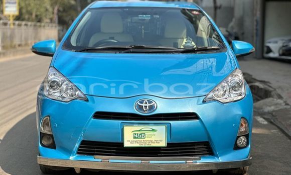 Buy Used 2013 Toyota Aqua in Dhaka, Dhaka Buy Used 2013 Toyota Aqua in Dhaka, Dhaka