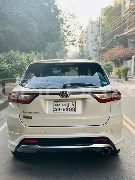 Big with watermark toyota harrier bogora adamighi 11560