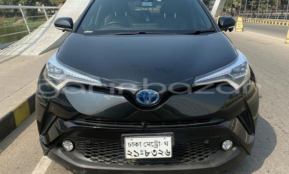Buy Used Toyota C-HR in Dhaka, Dhaka Buy Used Toyota C-HR in Dhaka, Dhaka