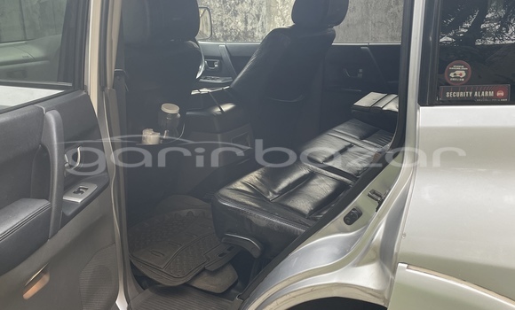 কেনা ব্যবহৃত Mitsubishi Pajero Silver গাড়ী মধ্যে ঢাকা মধ্যে Dhaka কেনা ব্যবহৃত Mitsubishi Pajero Silver গাড়ী মধ্যে ঢাকা মধ্যে Dhaka