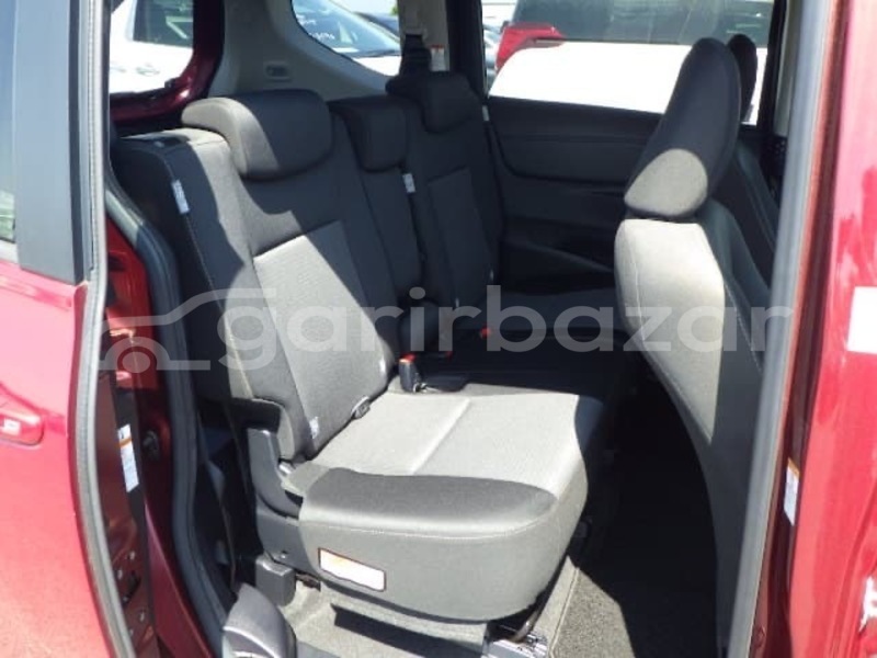 Big with watermark toyota sienta chittagong chittagong 91016