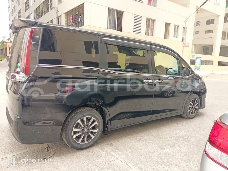 Big with watermark toyota esquire 2019 dhaka dhaka 91025