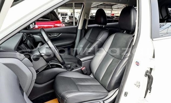 Buy Used Nissan Car Buy Used Nissan Car