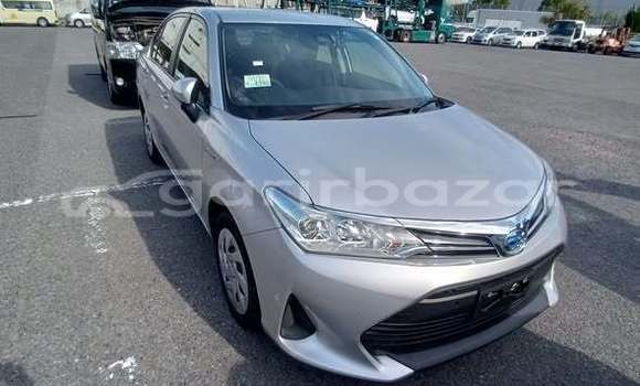 কিনুন ব্যবহৃত Toyota গাড়ী কিনুন ব্যবহৃত Toyota গাড়ী