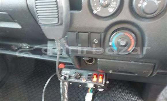 কিনুন ব্যবহৃত Toyota গাড়ী কিনুন ব্যবহৃত Toyota গাড়ী
