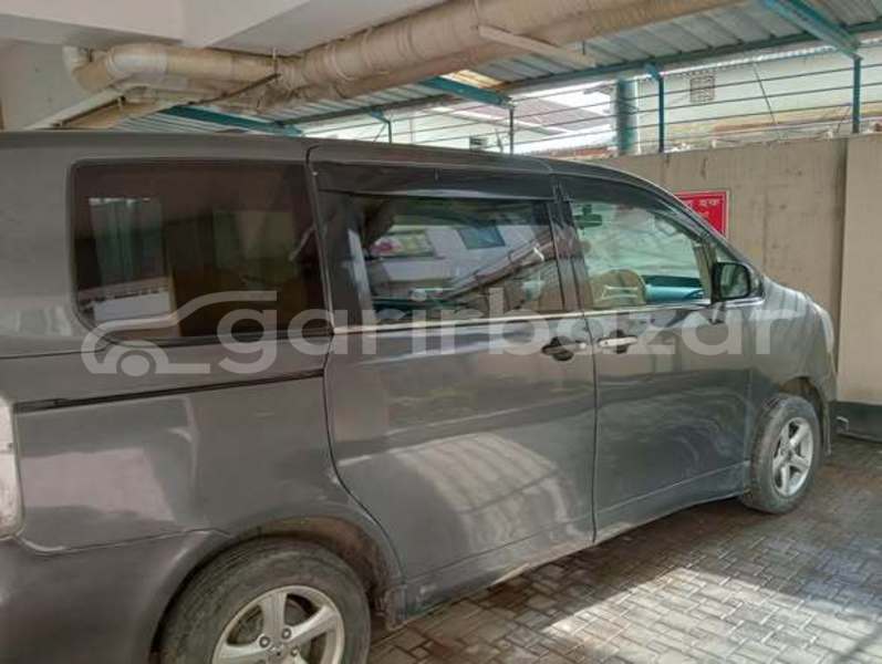 Big with watermark toyota noah dhaka dhaka 91107