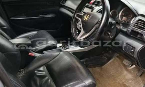 কিনুন ব্যবহৃত Honda গাড়ী কিনুন ব্যবহৃত Honda গাড়ী