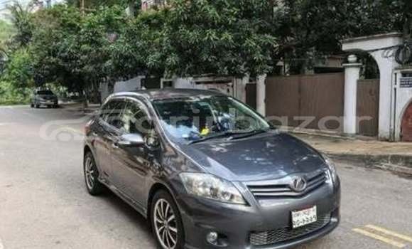 কিনুন ব্যবহৃত Toyota গাড়ী কিনুন ব্যবহৃত Toyota গাড়ী