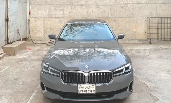 কিনুন ব্যবহৃত BMW গাড়ী