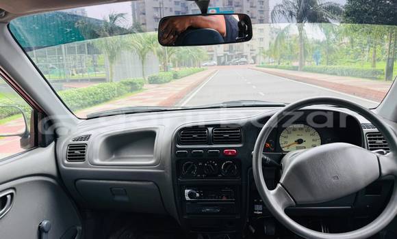 কিনুন ব্যবহৃত Suzuki গাড়ী কিনুন ব্যবহৃত Suzuki গাড়ী