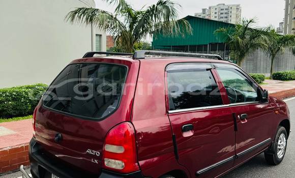 কিনুন ব্যবহৃত Suzuki গাড়ী কিনুন ব্যবহৃত Suzuki গাড়ী
