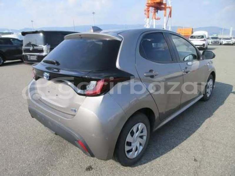 Big with watermark toyota yaris dhaka dhaka 91163
