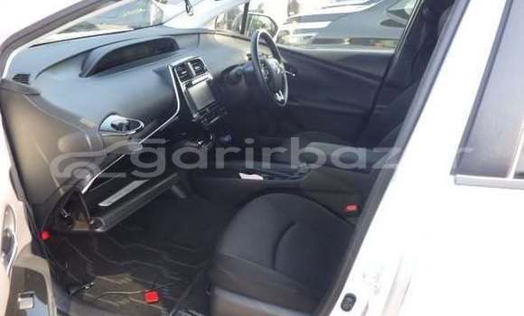 কিনুন ব্যবহৃত Toyota গাড়ী কিনুন ব্যবহৃত Toyota গাড়ী