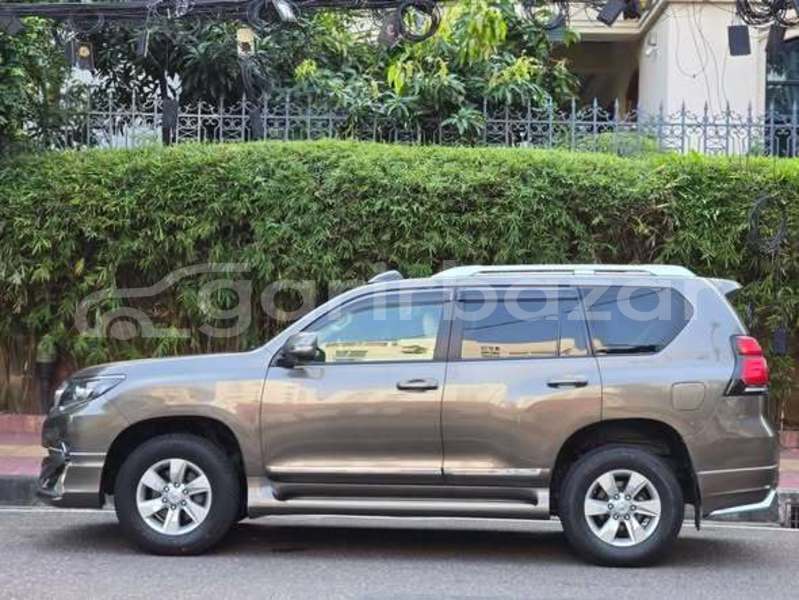 Big with watermark toyota land cruiser prado dhaka dhaka 91183