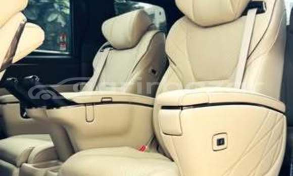 কিনুন ব্যবহৃত Toyota গাড়ী কিনুন ব্যবহৃত Toyota গাড়ী