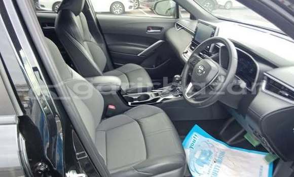 কিনুন ব্যবহৃত Toyota গাড়ী কিনুন ব্যবহৃত Toyota গাড়ী