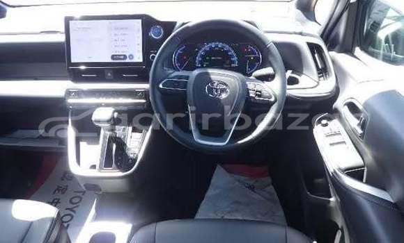 কিনুন ব্যবহৃত Toyota গাড়ী কিনুন ব্যবহৃত Toyota গাড়ী