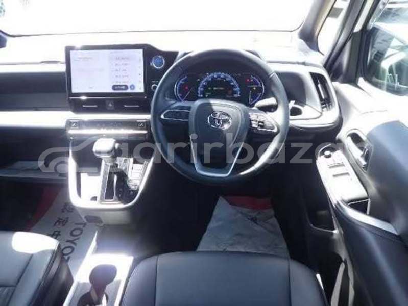 Big with watermark toyota noah dhaka dhaka 91191