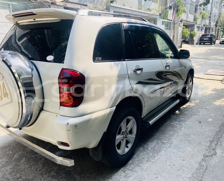 Big with watermark toyota rav4 2000 cc 2005 dhaka dhaka 91217