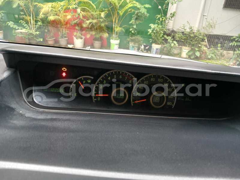 Big with watermark toyota noah silver 2011 dhaka dhaka 91226