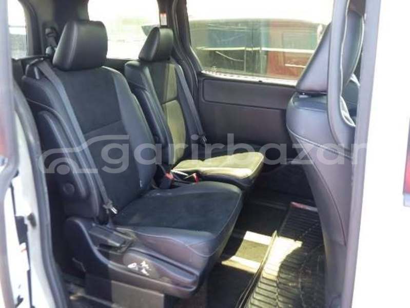 Big with watermark toyota voxy dhaka dhaka 91238