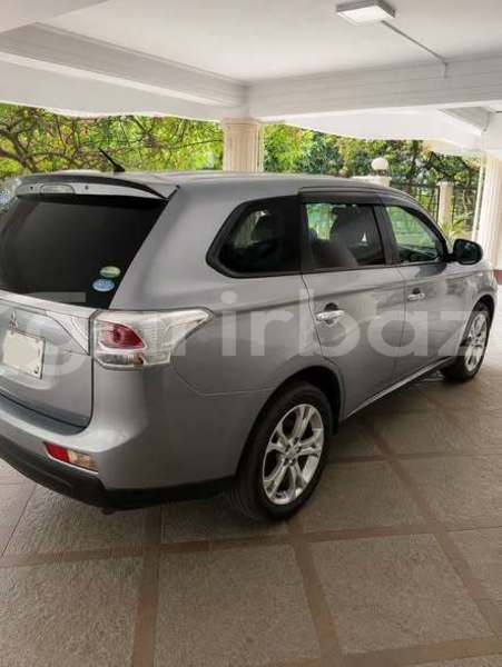 Big with watermark mitsubishi outlandar dhaka dhaka 91260