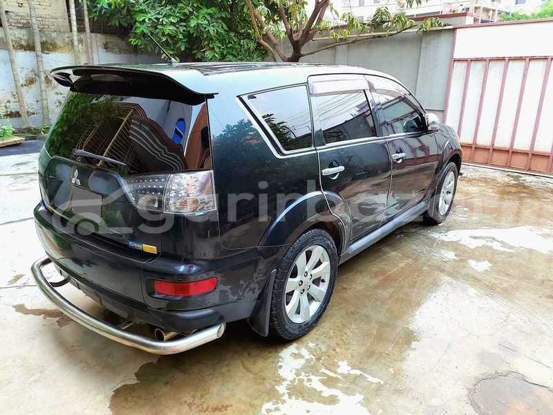 Big with watermark mitsubishi outlandar 7 seat 2012 chittagong chittagong 91267