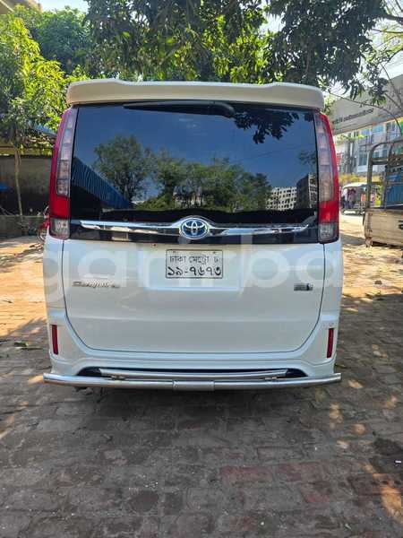Big with watermark toyota esquire gi 2014 rajshahi bogra 91286