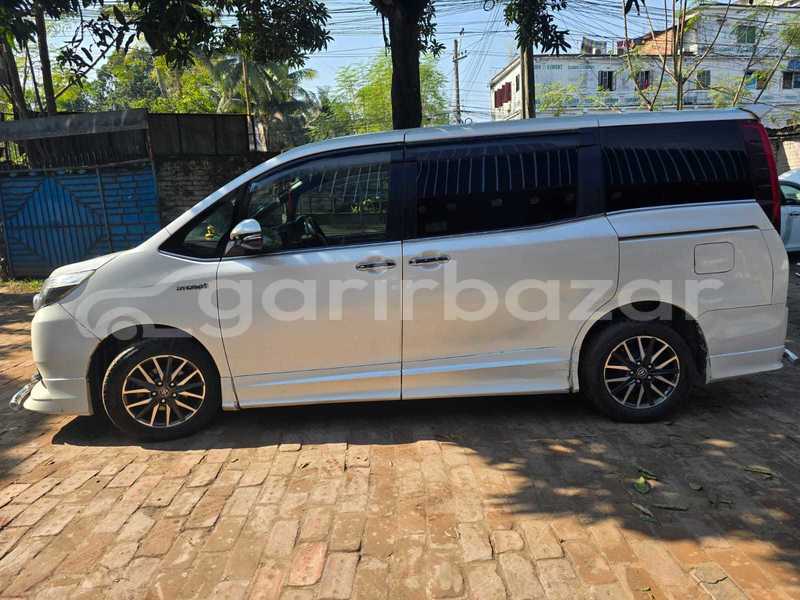 Big with watermark toyota esquire gi 2014 rajshahi bogra 91286