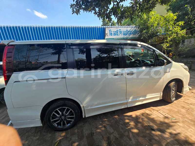 Big with watermark toyota esquire gi 2014 rajshahi bogra 91286