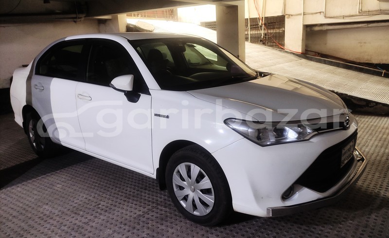 Big with watermark toyota axio hybird 2015 dhaka dhaka 91301