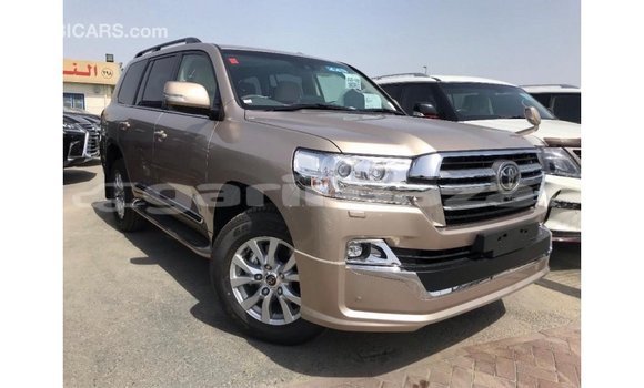 Buy Import 2019 Toyota Land Cruiser in Import - Dubai, Bandarban Buy Import 2019 Toyota Land Cruiser in Import - Dubai, Bandarban