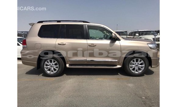 Buy Import 2019 Toyota Land Cruiser in Import - Dubai, Bandarban Buy Import 2019 Toyota Land Cruiser in Import - Dubai, Bandarban